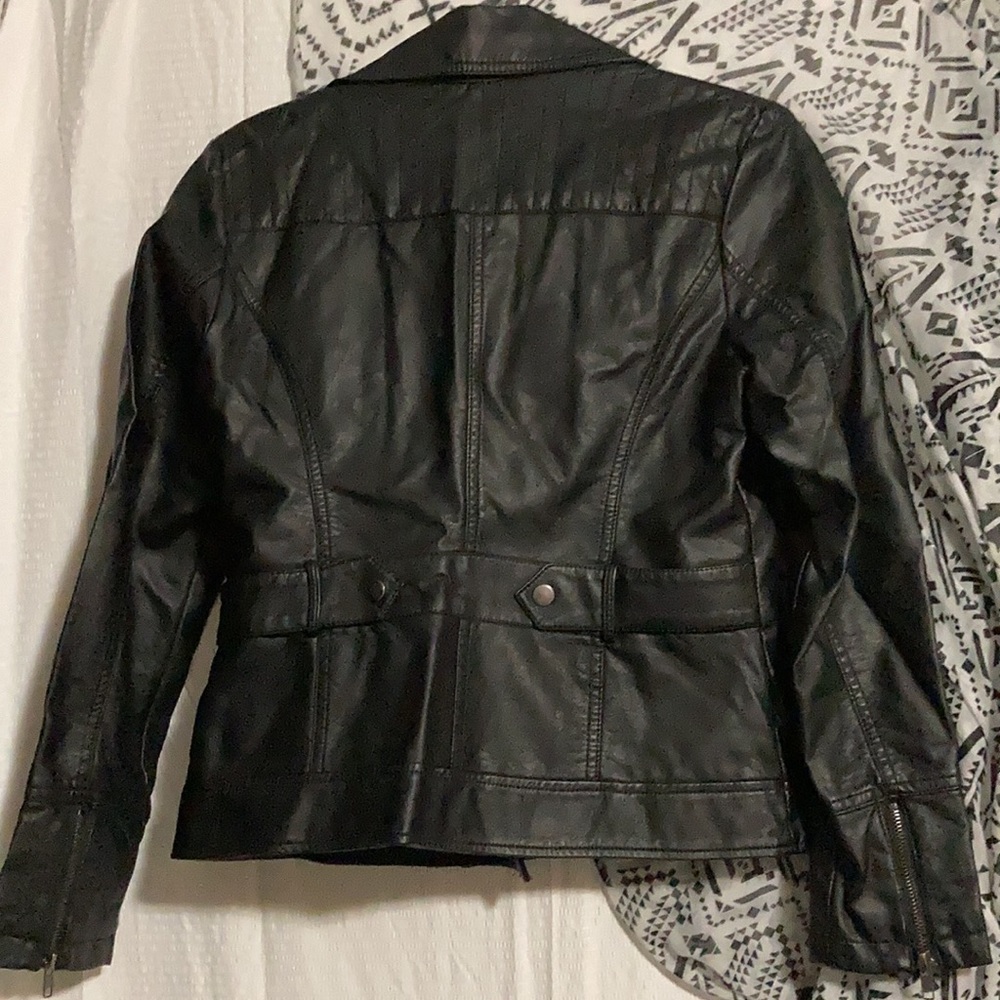 Roz & Ali - Ladies Faux Leather Bomber Jacket - Picture 5 of 10